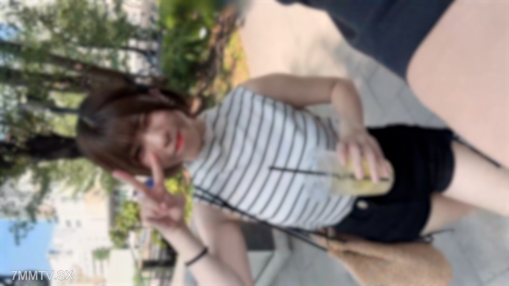 fc2-ppv 4755806 期間限定！半額！【初・顔出し】華奢な身体で声が可愛い146㎝ミニ系専門〇生。初めてのP活の大人案件に緊張☆汗だく染みパンツに興奮収まらず大量中出しで黒歴史確定。。